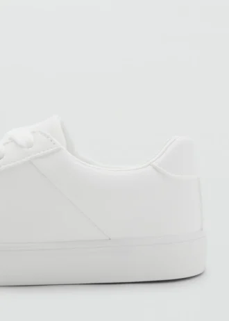 Laces Basic Sneakers