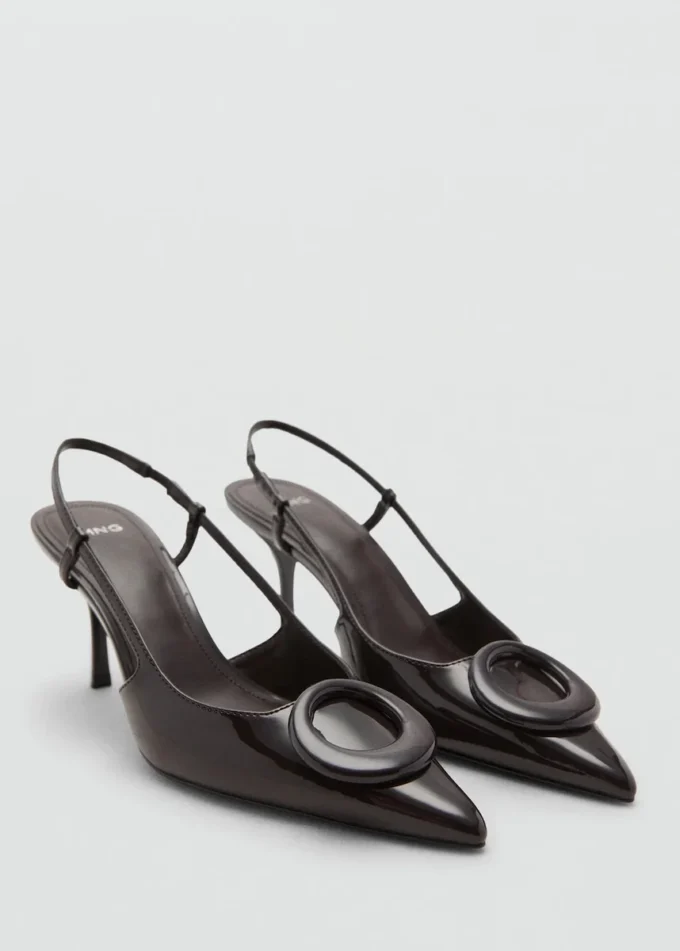 Lackleder-High-Heels mit Ringdetail Lackleder-High-Heels mit Ringdetail