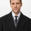 Langer doppelreihiger Wollmantel