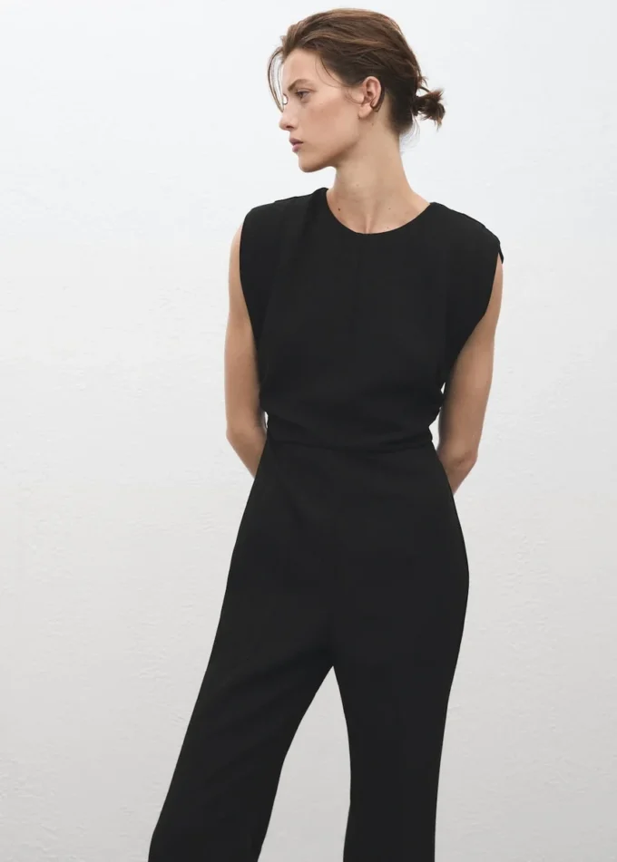 Langer Jumpsuit mit Rüschen