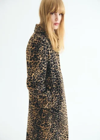 Langer Mantel mit Leopardenmuster