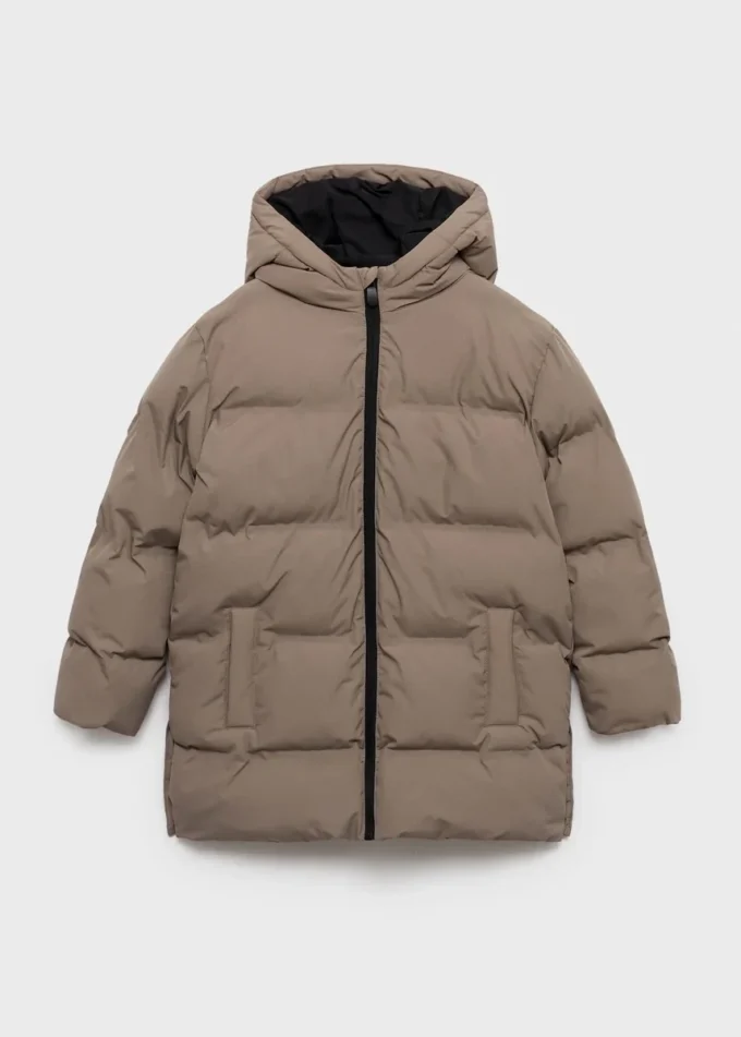 Langer, wattierter Anorak mit Kapuze Langer, wattierter Anorak mit Kapuze