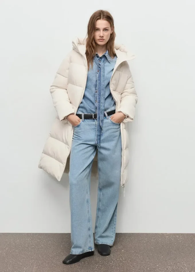 Langer, wattierter Anorak mit Kapuze Langer, wattierter Anorak mit Kapuze
