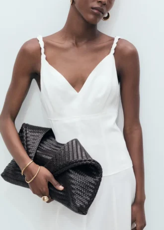 Langes Kleid mit V-Ausschnitt