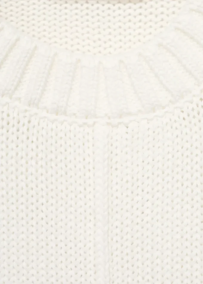 Langärmeliger Strickpullover