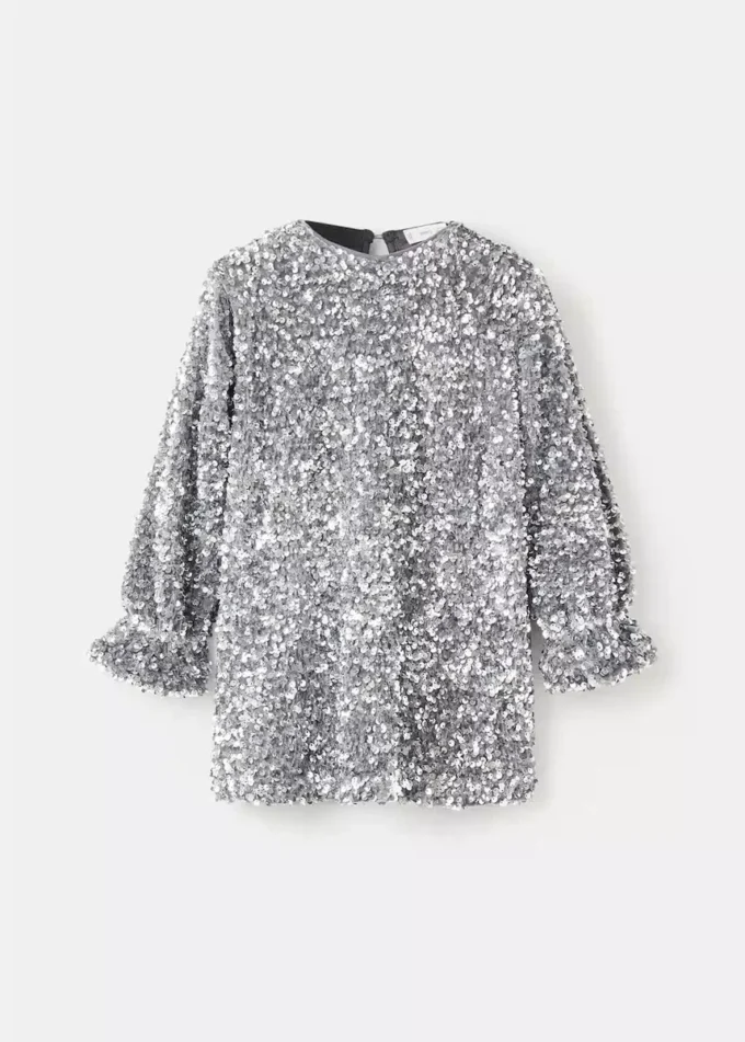 Langärmeliges Paillettenkleid Langärmeliges Paillettenkleid