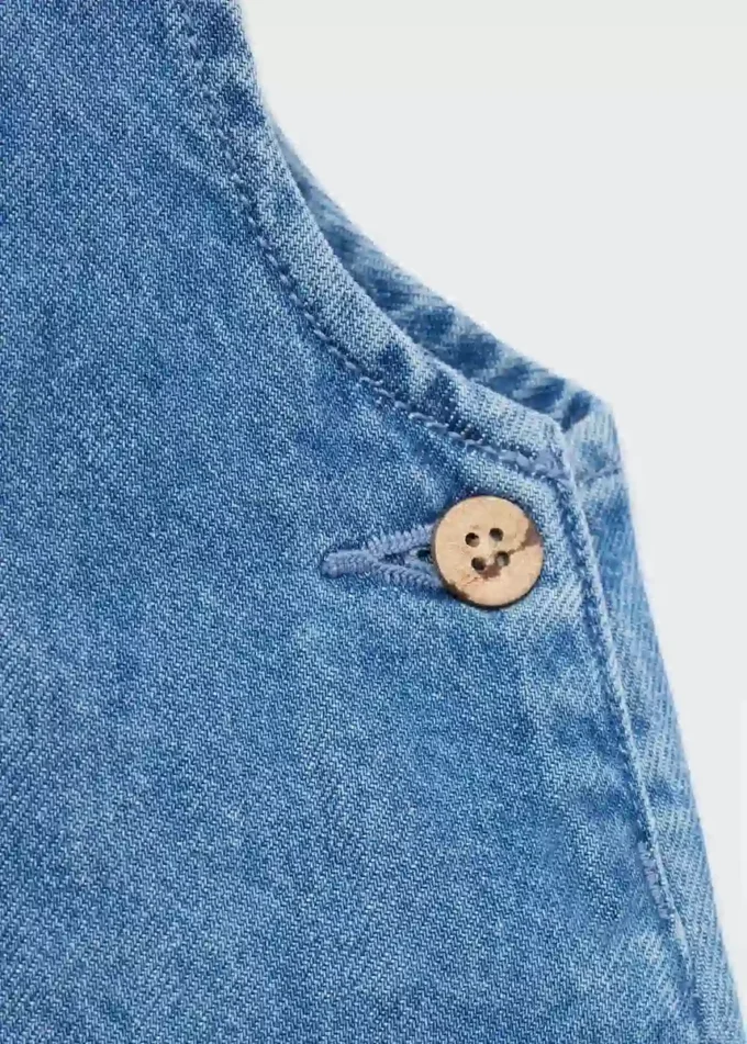 Latzhose mit Denim-Taschen Latzhose mit Denim-Taschen