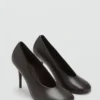 Leder-High-Heels mit runder Spitze Leder-High-Heels mit runder Spitze