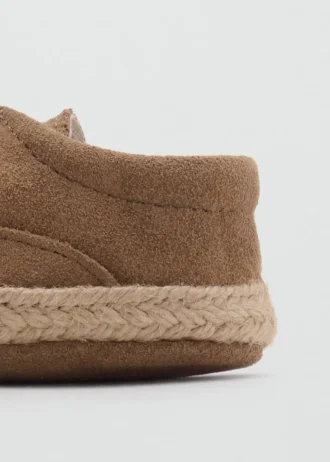 Leder-Schuh mit Schleife Leder-Schuh mit Schleife
