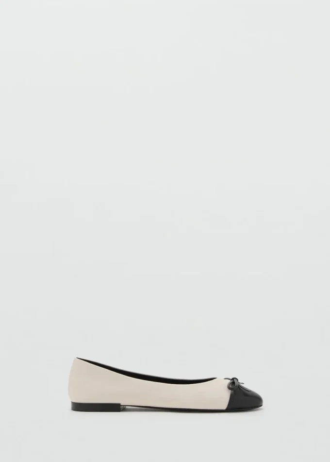 Lederballerinas mit Schleife