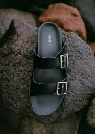 Ledersandalen mit Schnallen