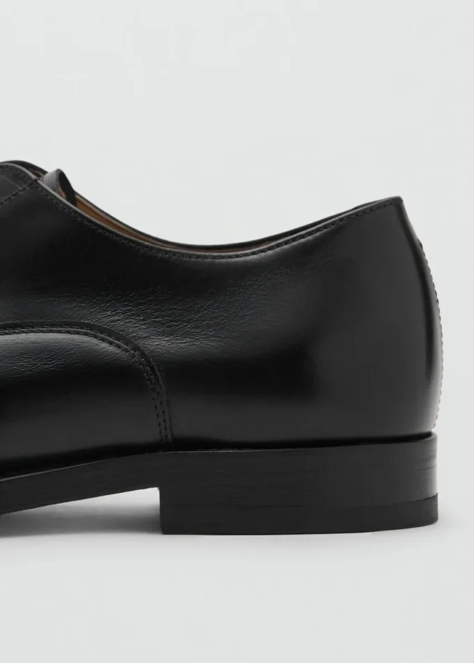 Lederschuhe im Oxford-Stil Lederschuhe im Oxford-Stil