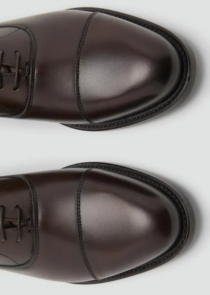 Lederschuhe im Oxford-Stil Lederschuhe im Oxford-Stil