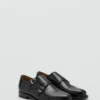 Lederschuhe mit doppelter Schnalle Lederschuhe mit doppelter Schnalle