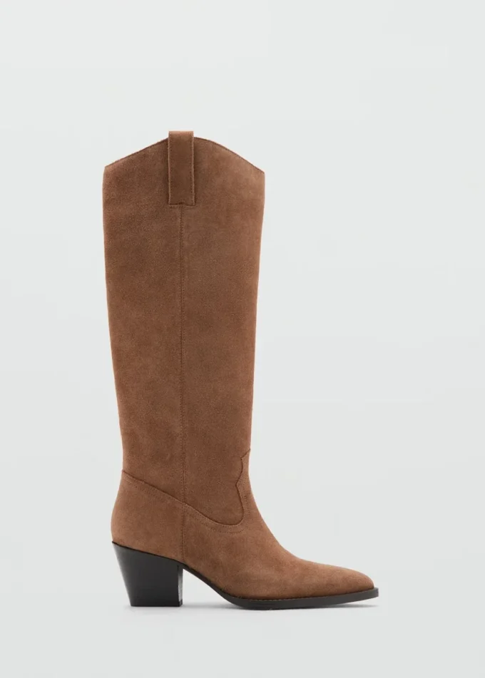 Lederstiefel mit Absatz Lederstiefel mit Absatz