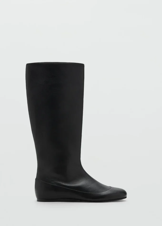 Lederstiefel mit kombiniertem Design Lederstiefel mit kombiniertem Design
