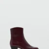 Lederstiefeletten mit eckiger Zehenpartie Lederstiefeletten mit eckiger Zehenpartie