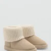 Lederstiefeletten mit Strickdetail Lederstiefeletten mit Strickdetail