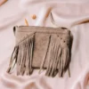 Ledertasche mit Fransen