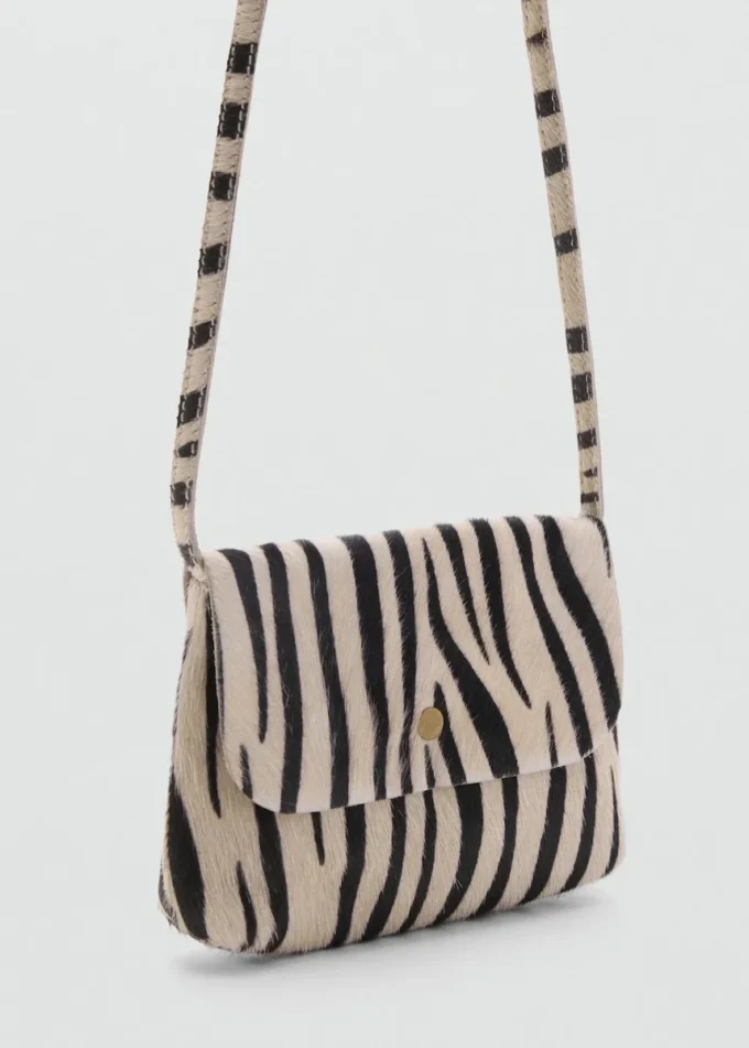Ledertasche mit Tierprint Ledertasche mit Tierprint