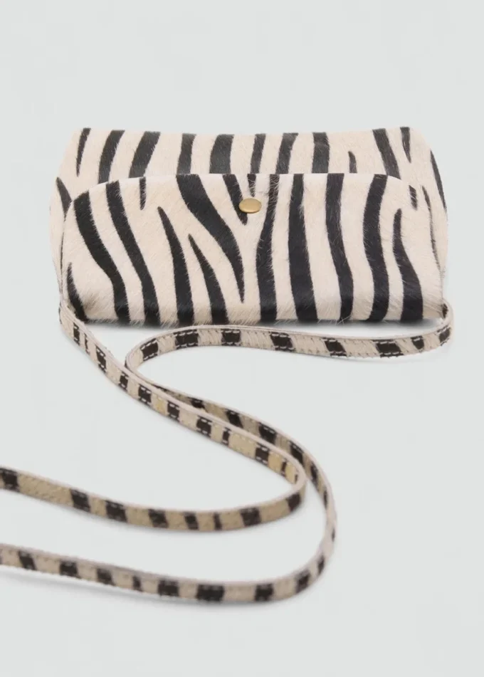 Ledertasche mit Tierprint Ledertasche mit Tierprint