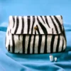 Ledertasche mit Tierprint Ledertasche mit Tierprint