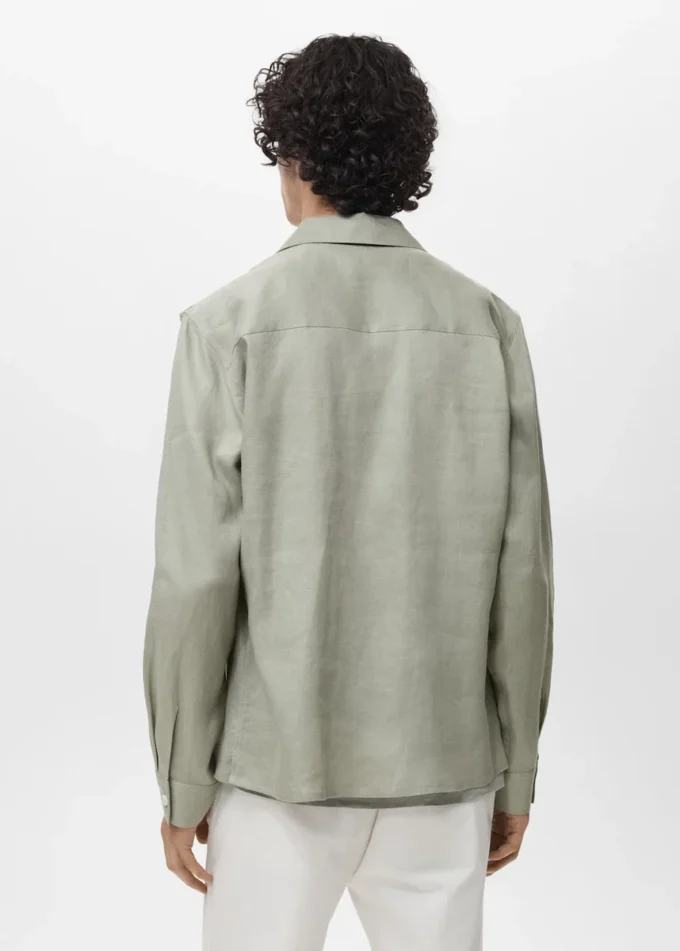 Leichtes Overshirt aus 100 % Leinen Leichtes Overshirt aus 100 % Leinen