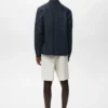 Leichtes Overshirt aus 100 % Leinen Leichtes Overshirt aus 100 % Leinen