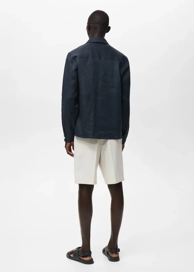 Leichtes Overshirt aus 100 % Leinen Leichtes Overshirt aus 100 % Leinen