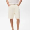 Locker sitzende Bermudashorts im Denim-Stil Locker sitzende Bermudashorts im Denim-Stil