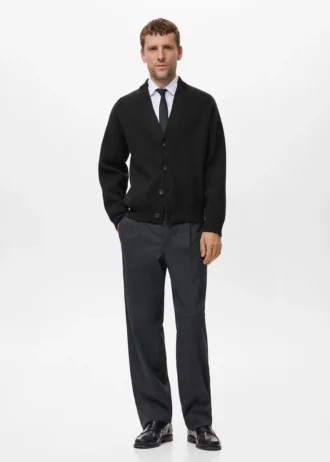 Lockere Strickjacke