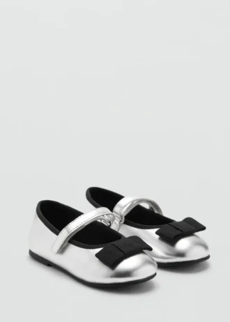Metallic-Ballerina mit Schleife