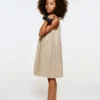 Metallic-Kleid mit Schleife Metallic-Kleid mit Schleife