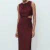 Midi-Kleid mit Cut-outs Midi-Kleid mit Cut-outs
