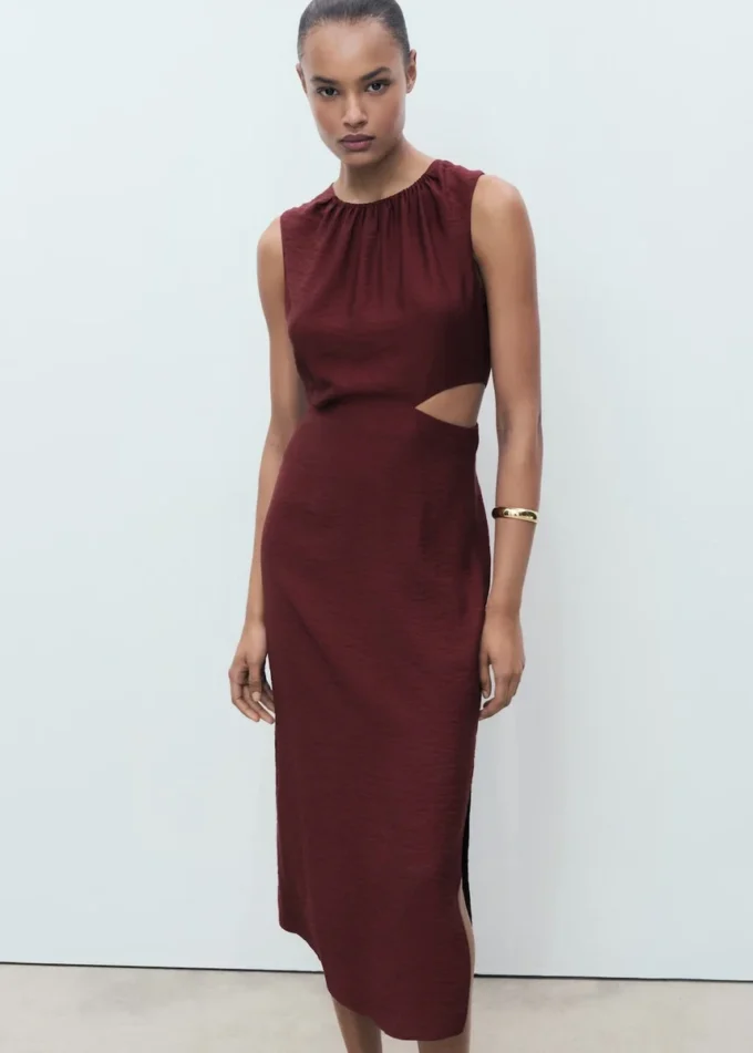 Midi-Kleid mit Cut-outs Midi-Kleid mit Cut-outs