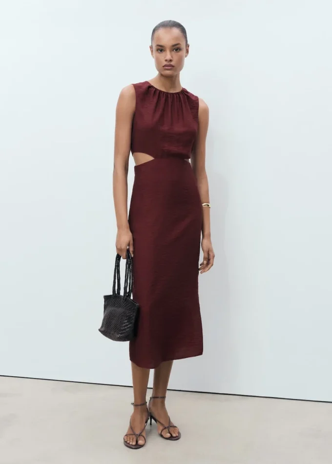 Midi-Kleid mit Cut-outs Midi-Kleid mit Cut-outs