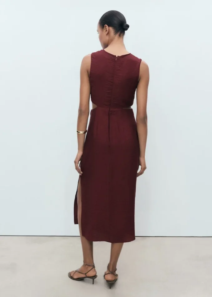 Midi-Kleid mit Cut-outs Midi-Kleid mit Cut-outs