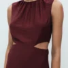 Midi-Kleid mit Cut-outs Midi-Kleid mit Cut-outs