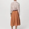 Midi-Rock aus Satin Midi-Rock aus Satin