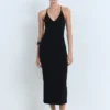 Midikleid mit Rückenausschnitt Midikleid mit Rückenausschnitt