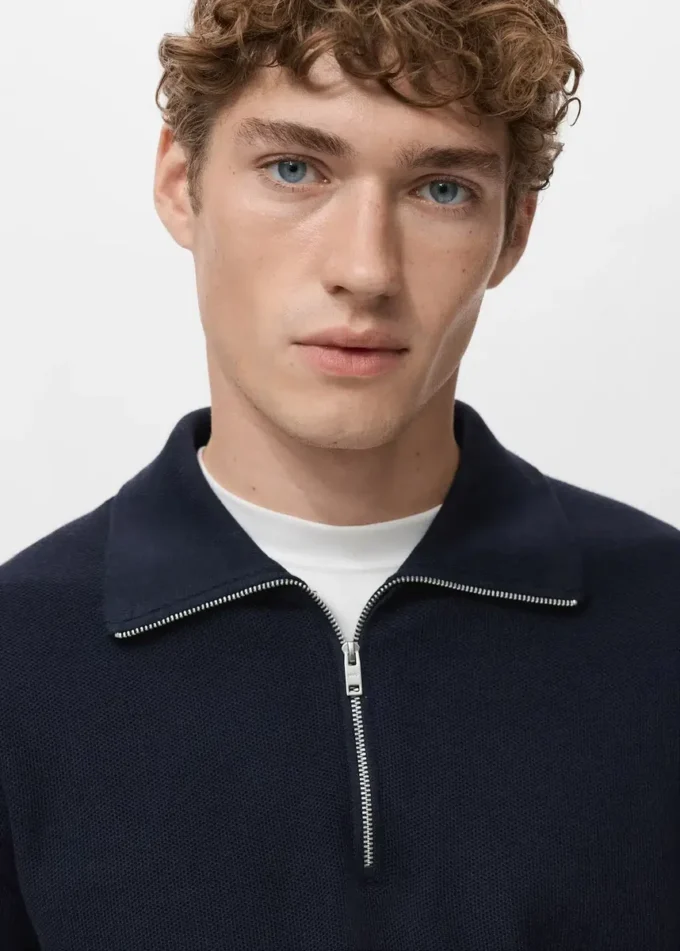 Mikrostruktur-Pullover mit Reißverschlusskragen