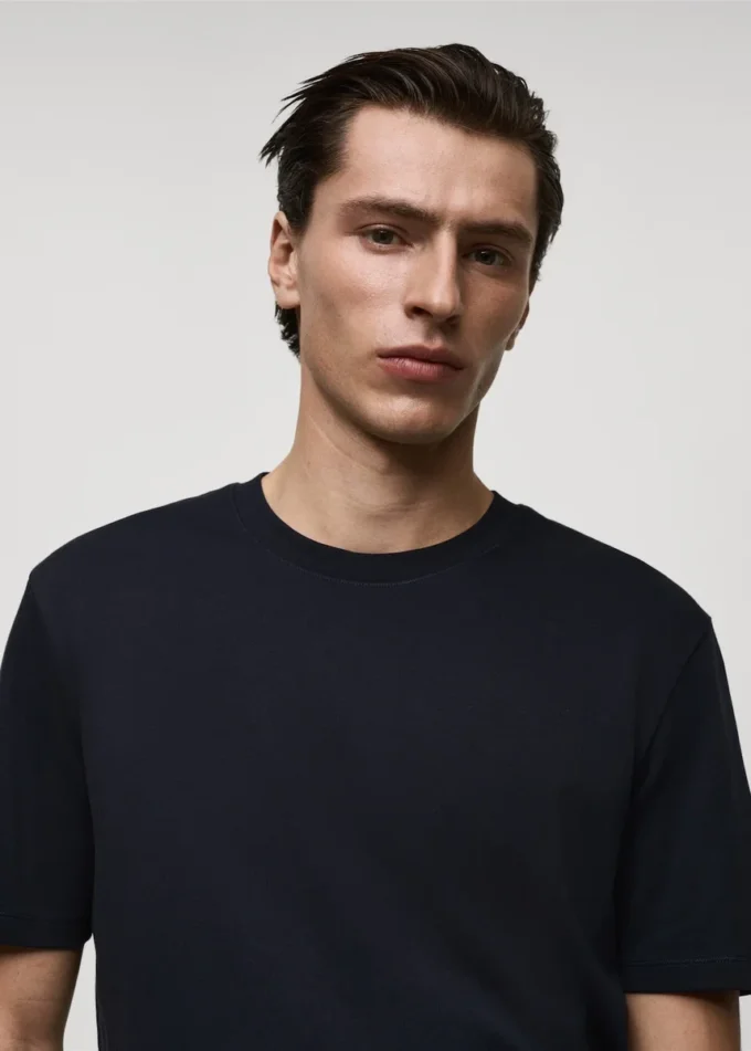 Mittelschweres T-Shirt in regulärer Passform