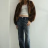 Mittlere Leibhöhe, ausgestellte Jeans