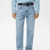 Moby Straight Fit Jeans in heller Waschung Moby Straight Fit Jeans in heller Waschung