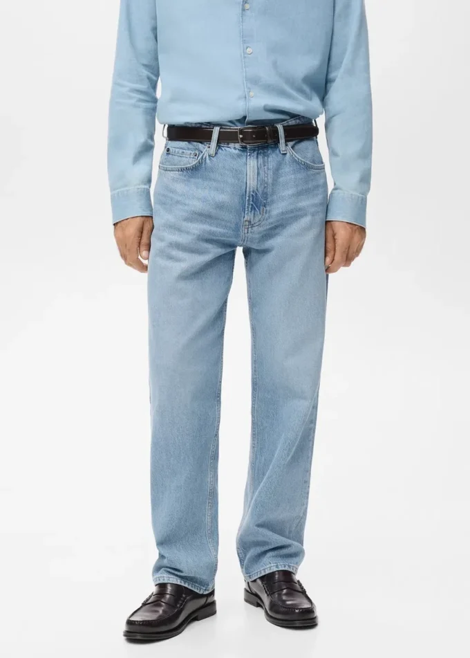 Moby Straight Fit Jeans in heller Waschung Moby Straight Fit Jeans in heller Waschung