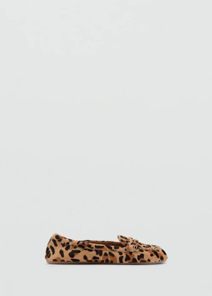 Mokassins aus Leder mit Leopardenmuster