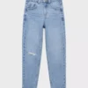 Mom-Fit-Jeans mit dekorativen Rissen Mom-Fit-Jeans mit dekorativen Rissen
