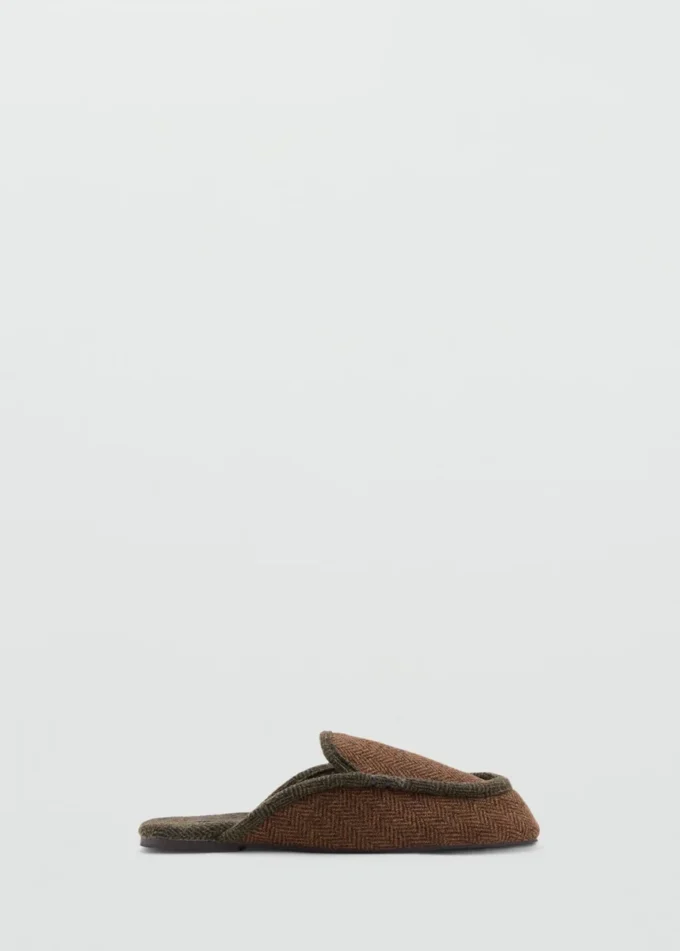 Mules aus Fischgrätenstoff Mules aus Fischgrätenstoff