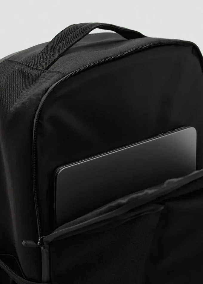 Multifunktionaler Rucksack mit Taschen Multifunktionaler Rucksack mit Taschen