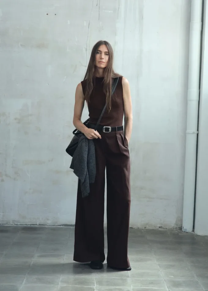 Nadelstreifen-Jumpsuit-Kombination Nadelstreifen-Jumpsuit-Kombination